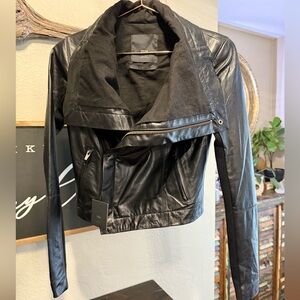 Veda leather jacket